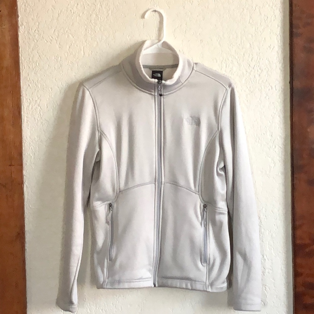 Hardly worn north face jacket